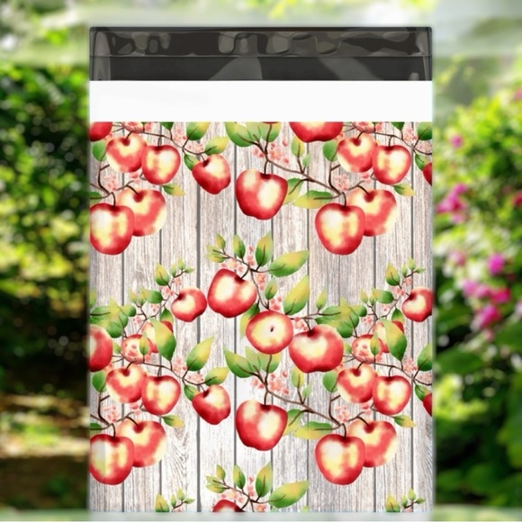 25 10X13 Poly Mailers Apple and Blossoms, Shipping Envelopes PRICE IS FIRM - Picture 2 of 6